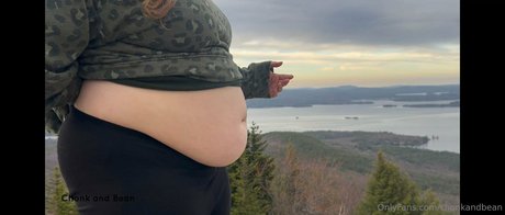 ランジェリーヌードオンリーファンズ ホットセクシー 画像