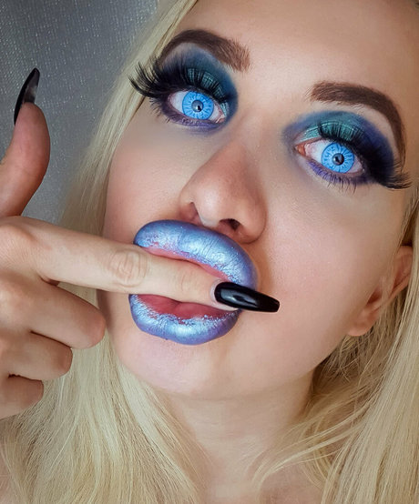 vivianrosefree エロティックモデル 写真