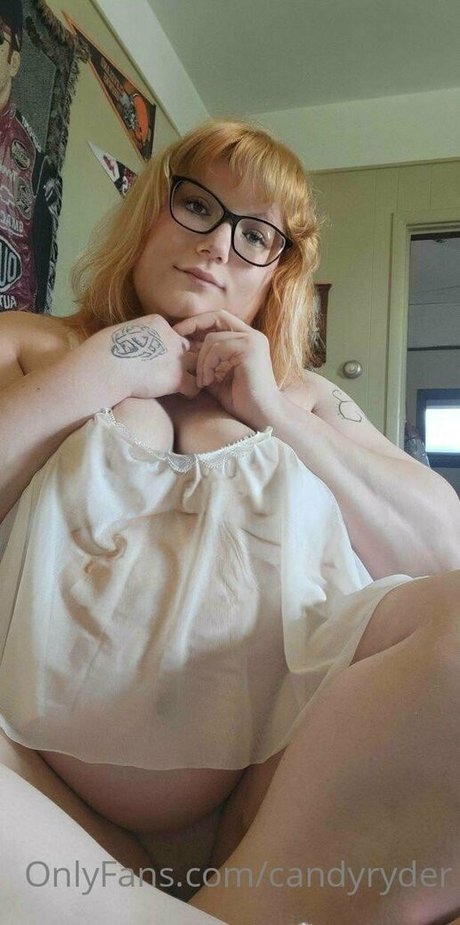 乳首オーガズム オンリーファンズ ホットヌード 写真