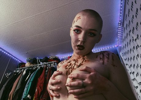 slizzzzardxx 独占ポルノスター ギャラリー