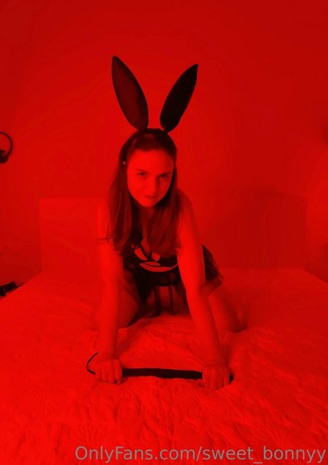 大きなプッシー唇オンリーファンズ エロ 写真