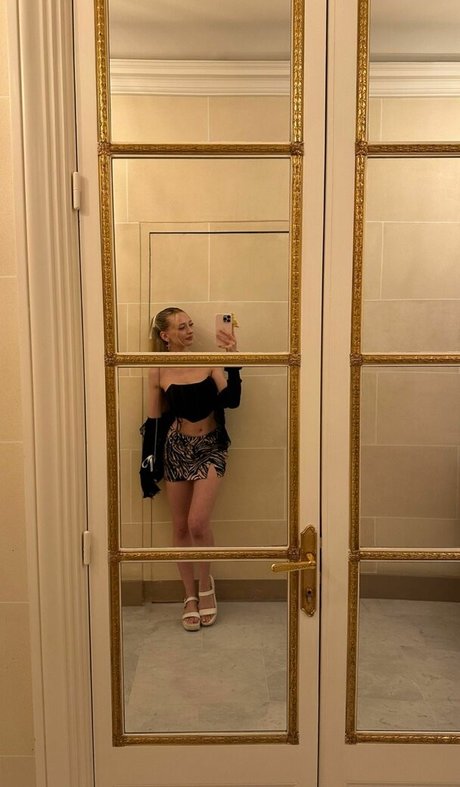 メコスジのオンリーファンズ 無料エロ 画像