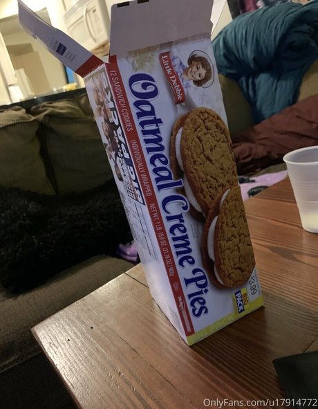 アナルオーガズム オンリーファンズ ヌード 写真