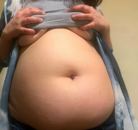 curvybecky xxxポルノスター 画像