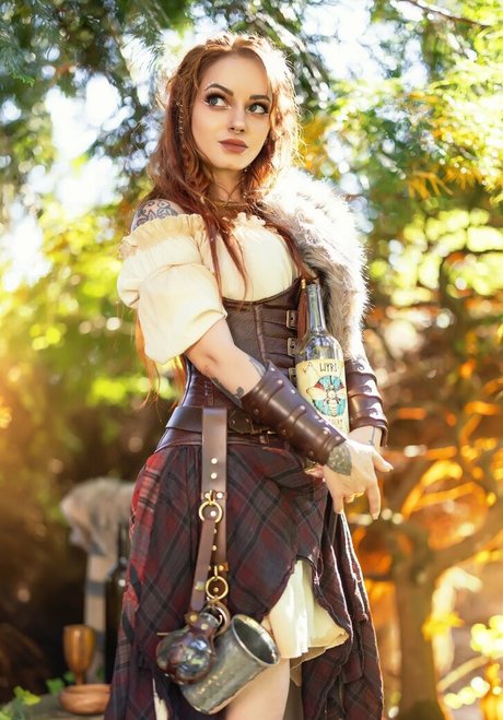 黒檀の指入れオンリーファンズ ポルノ 画像