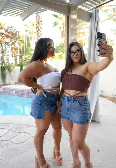 Ranya Dally 素敵なスター 写真