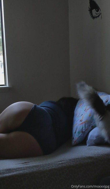 underyourdome 素敵なモデル 画像