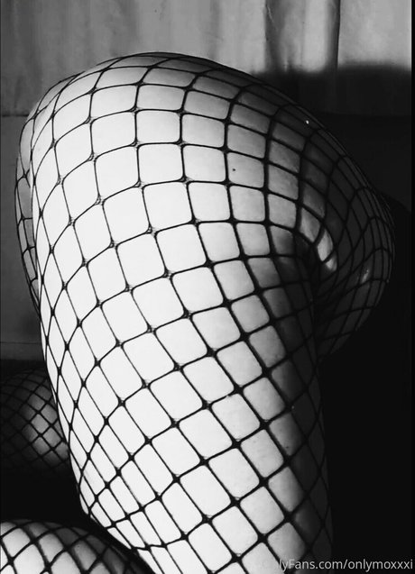 underyourdome 独占女優 画像