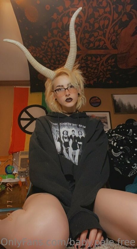 baby pale free 完璧なポルノスター 画像