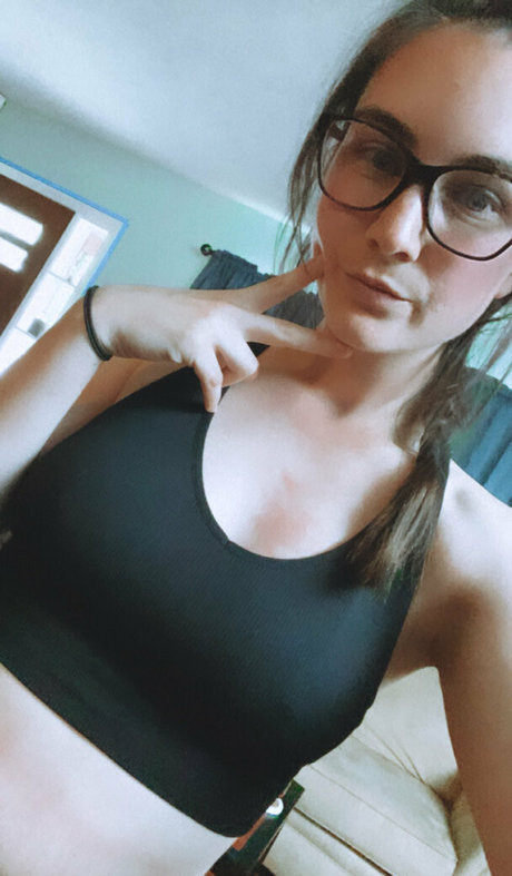 asmrマッサージオンリーファンズ 無料セクシー 写真