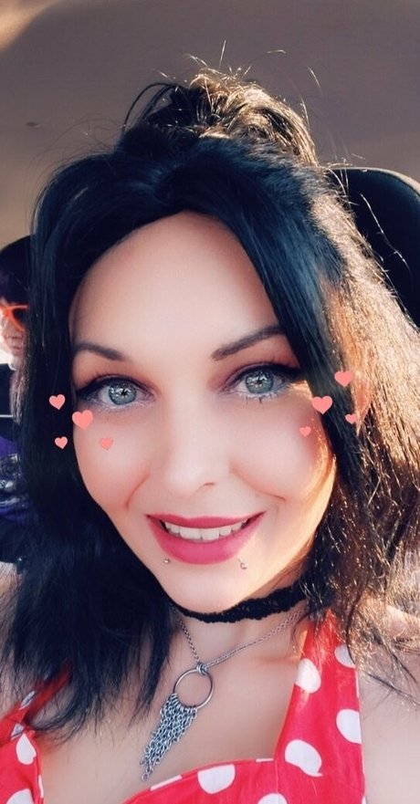 wyldestardust アダルトスター 写真