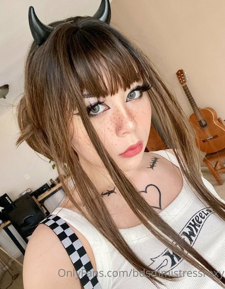 ポルノオンリーファンズ エロチック 写真