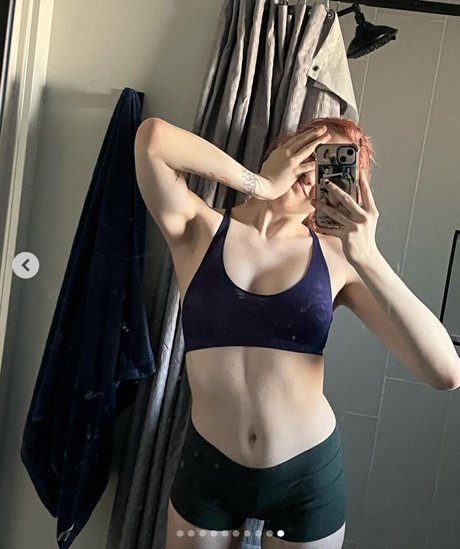 妻のアナルオンリーファンズ 裸 画像