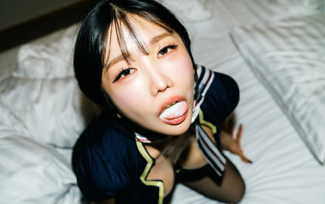 Yunjini 素敵なモデル 画像