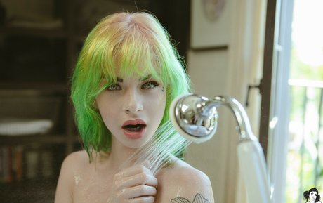 金髪の筋肉オンリーファンズ セックス ギャラリー