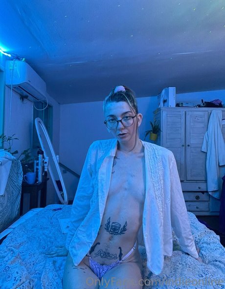 indieonline ヌードモデル ギャラリー