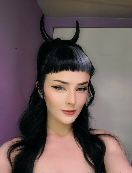 巨乳熟女オンリーファンズ エロ 写真