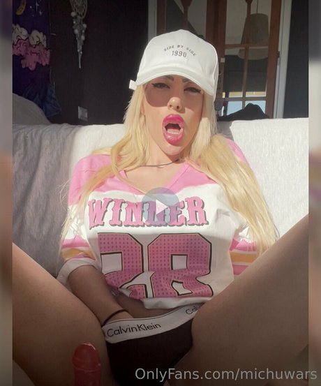 michuwars ホット女優 ギャラリー