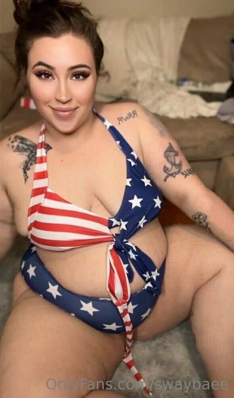 ボディビルダーヌードオンリーファンズ 無料セクシー 画像