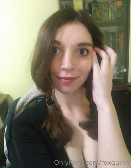 roxquinn トップモデル 画像