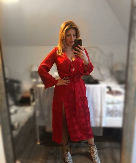 CiCi Coleman トップ女優 画像