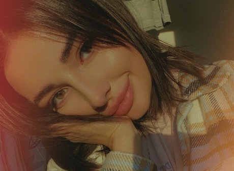 JOI オンリーファンズ 美しいxxx アーカイブ