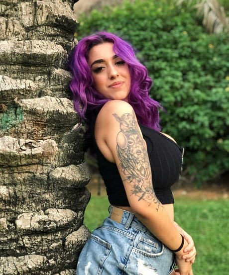 May Bakshi 素敵な女優 画像