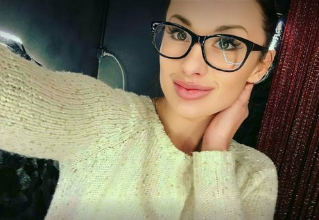 だらしないフェラチオ オンリーファンズ エロチック ギャラリー