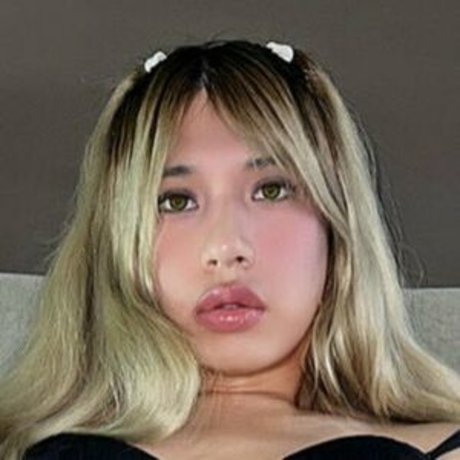 Amber Rougue ポルノモデル 写真