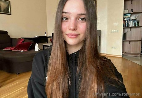 濃厚なヌードオンリーファンズ えろた 写真