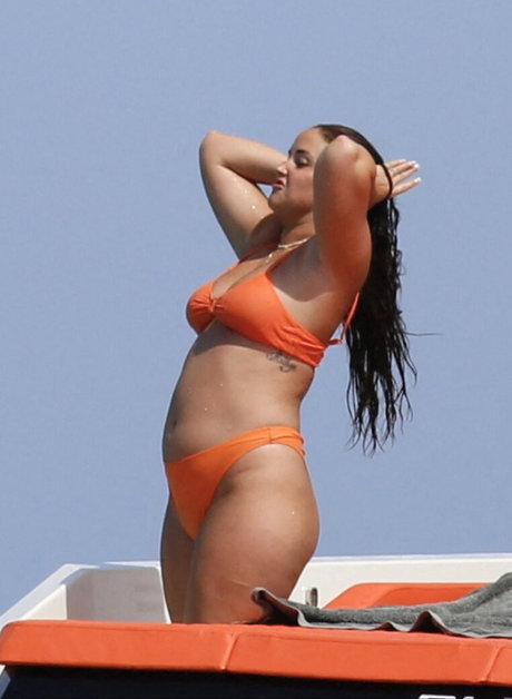 バン・オンリーファンズ HD 写真