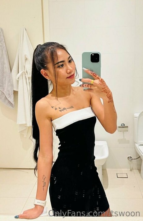 itswoon ホットなポルノスター 写真