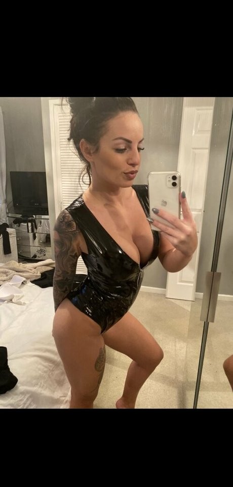 コスプレ フェムボーイ オンリーファンズ アダルト無料 画像