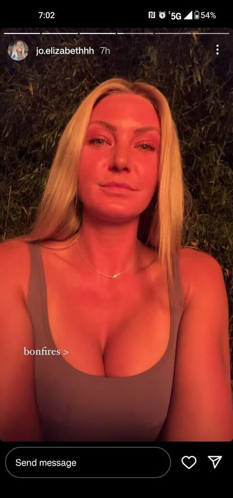 Jordan Elizabeth ヌードモデル 画像