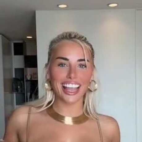 Ellie Brown アダルトスター ギャラリー