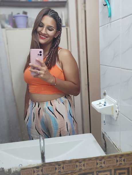 Daira Ailen ポルノスター ヌード ギャラリー