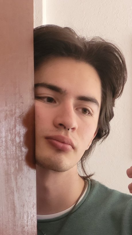 Luis_ ポルノスター ヌード 写真