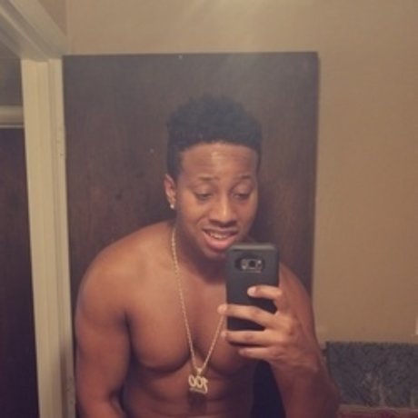 PrinceNjoku セクシー女優 写真