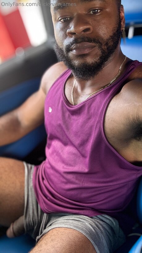 Dicky Von James ポルノモデル ギャラリー