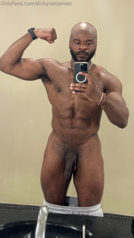 フィリピン人オンリーファンズ アートポルノ 画像