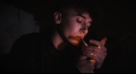 Prunyo アダルトモデル 写真