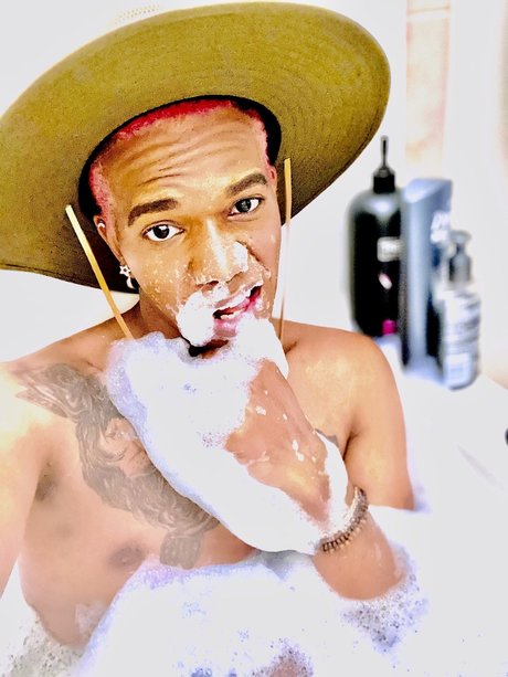 Danie Madisin ポルノモデル 写真