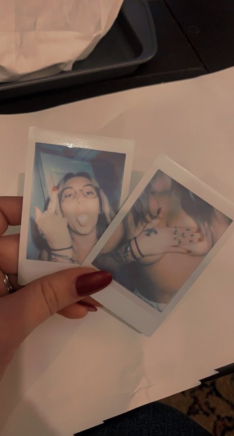 痩せた黒人ティーンオンリーファンズ セクシー 写真