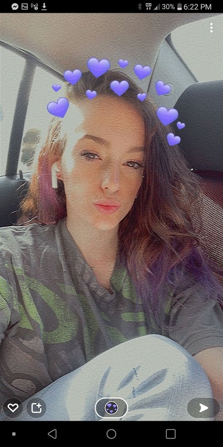 Queen Vee アートモデル ギャラリー