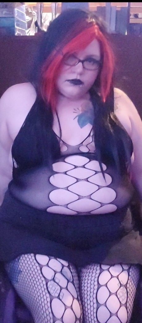 Queenicebitch ポルノスター セクシー 画像