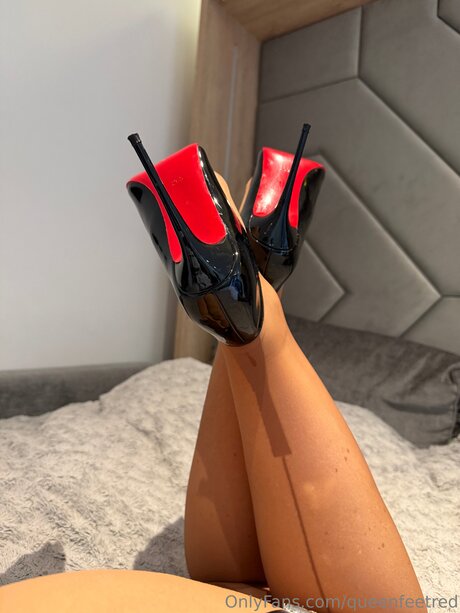 Queenfeetred かわいいスター 写真