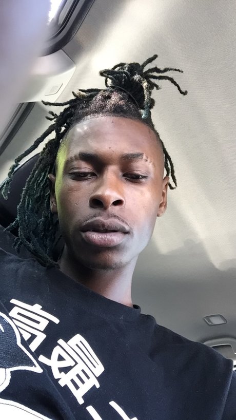 RaloRatch74 アダルトモデル 写真