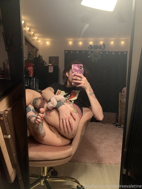 モデルファックオンリーファンズ 限定 写真