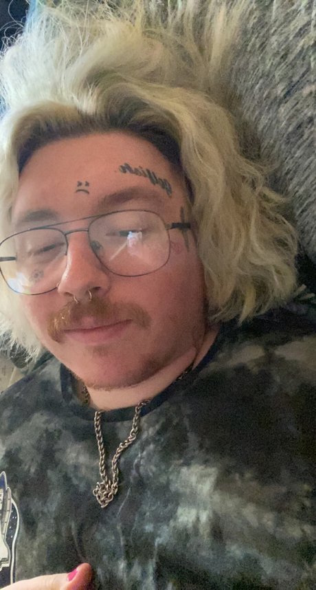 Lil Trashbag ポルノスター ホット ギャラリー