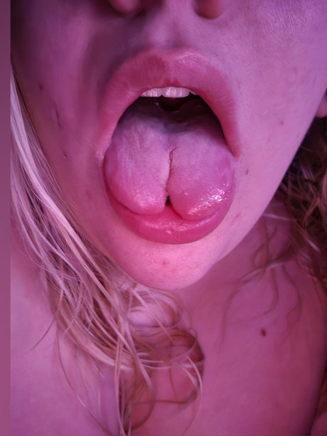 Rayven Rosario ポルノスター xxx 画像